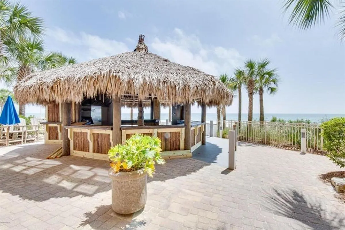 Calypso 2201E 3Br 3Ba Corner Unit 2 Sets Of Beach Chairs Panama City Beach Apartment