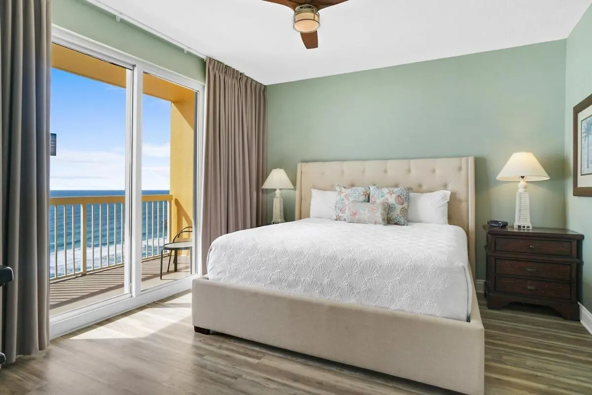 Calypso 2201E 3Br 3Ba Corner Unit 2 Sets Of Beach Chairs Panama City Beach Apartment
