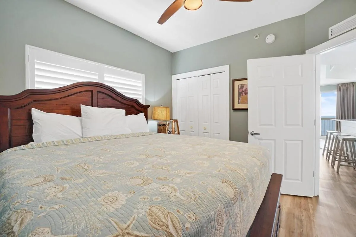 Apartment Calypso 2201E 3Br 3Ba Corner Unit 2 Sets Of Beach Chairs Panama City Beach
